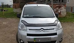 Дефлектор капоту мухобійка для Citroen Berlingo 2008-