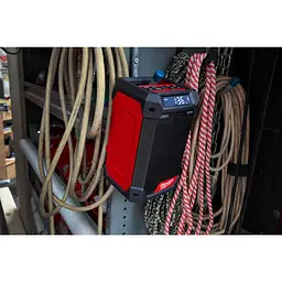 Радіоприймач із зарядним пристроєм акумуляторний MILWAUKEE, M12 RCDAB+ (картонне пакування) - мініатюра 8