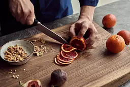 Ніж для овочів Fiskars Titanium (1027297) - мініатюра 2