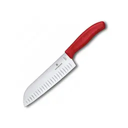 Кухонний ніж Victorinox SwissClassic Santoku лезо 17см ріфл. з черв. ручкою у подар.упак.