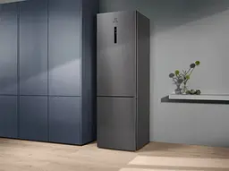 Холодильник Electrolux LNT7ME36X3 (7205163) - мініатюра 6