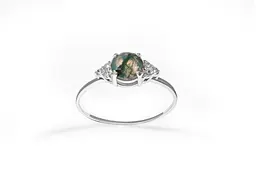 Каблучка з білого золота з моховим агатом 17 K-0381