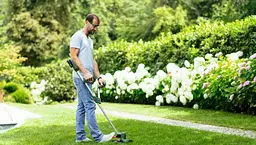 Тример садовий акумуляторний UniversalGrassCut 18V-260 1х2.5А·год 26см 2.3кг Bosch sad0001996 - мініатюра 7