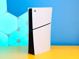 Ігрова консоль Sony PlayStation 5 Slim Digital Edition 1TB White Б/У [160021] - мініатюра 2
