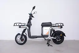 Електроскутер Вантажний з двома великими багажниками Crosser SUPER MAX 1200W | 60V30AH Li-Fe | USB зарядка Сірий  - мініатюра 2
