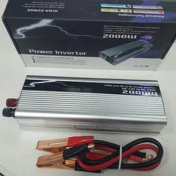 Автоінвертор-перетворювач напруги 12 V-220 V 2000 Вт і USB-виходом 12 V у 220 V 2000 W Power Inverter