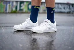 Водонепроникні шкарпетки Dexshell Ultra Thin Crew NL Socks S Blue/Yellow (DS683NLS) - мініатюра 10