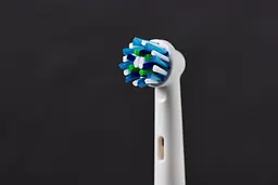 Електрична зубна щітка Oral-B Smart 6 CrossAction Blue - мініатюра 6