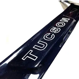 Дефлектор капоту мухобійка для Hyundai Tucson 2004-2010 Voron Glass - мініатюра 3
