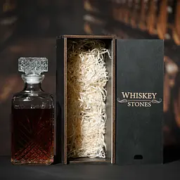Подарунковий набір віскі Whiskey Stones №11 графин Selecta в дерев'яному пеналі - мініатюра 4