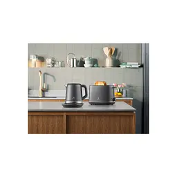 Електрочайник Electrolux E7K1-6BP - мініатюра 2