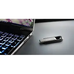 USB флеш накопичувач SanDisk 128GB Extreme Go USB 3.2 (SDCZ810-128G-G46) - мініатюра 7