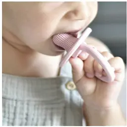 Пустушка силіконова MinikOiOi Basics Gumy Pinky Pink (101220002) - мініатюра 2