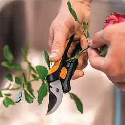 Секатор Fiskars Solid SP14 для квітів (1051601) - мініатюра 5