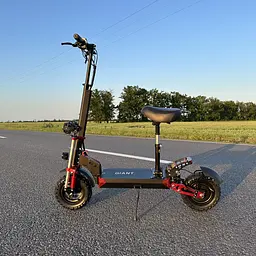 GIANT Outlander M11 Pro 1600W 26Ah 52V с дисплеем 2025 года (з сидінням) - мініатюра 4