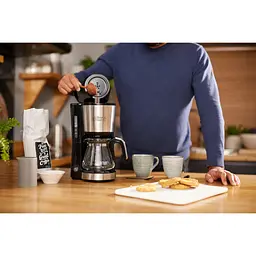 Крапельна кавоварка Russell Hobbs Compact Home 24210-56 - мініатюра 3