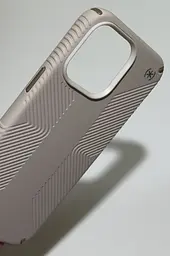 Оригінальний протиударний чохол Speck Presidio2 Grip для iPhone 15 Pro Max Bleached Bone 150485-3214 - мініатюра 5