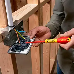 Викрутка FatMax для робіт під напругою 1000В Stanley hoz0014180 - мініатюра 4