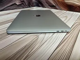 Ноутбук Apple MacBook Pro 13" 2020 i7/32GB/512GB (C02DR2ADML87) Б/в - мініатюра 6