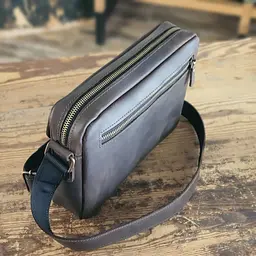 Чоловіча шкіряна сумка крос боді GS 19*25*5 см коричнева (БГ 001 кор) 250 - мініатюра 4