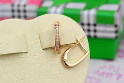Сережки Xuping Jewelry прямокутні доріжки з камінням 1.5 см золотисті
