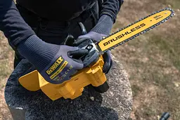 Пила ланцюгова акумуляторна безщіткова DeWalt з АКБ та ЗП DCMCS565P1 - мініатюра 8
