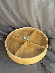 Менажниця бамбукова Yiwu HB-40-3 кругла з кришкою 25x25x8см Бежевий - мініатюра 5