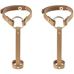 Пара браслетів на зап'ястя і палець Bijoux Indiscrets MA Hand Bracelet Harness Black екошкіра One size