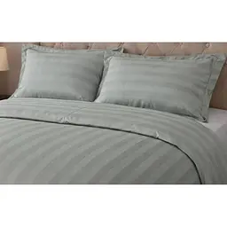 Комплект постільної білизни Laura Grand м'який набір на 4 сезони H-4 зимова та літня ковдра 2 наволочки 50х70 см Світло-салатовий