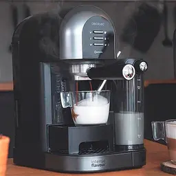 Кавоварка ріжкова Cecotec Cumbia Instant-ccino 20 Chic Serie Nera [CCTC-01590] [109563] - мініатюра 4
