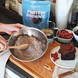 Протеїновий брауні BiotechUSA Protein Brownie 600 г - мініатюра 2