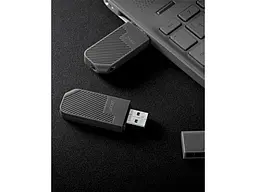 Флешка Acer UP300 256 GB Black USB 3.2 (BL.9BWWA.528) - мініатюра 2