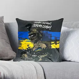 Подушка патріотична 3D Герой України 2695_E 12684 50х50 см - мініатюра 2