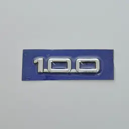 Емблема напис 100 новий скотч 92 x 20 мм (5695)