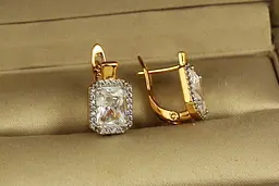 Сережки Xuping Jewelry Авангард з родієм 1,4 см золотисті - мініатюра 2
