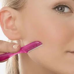 Бритва Wilkinson Sword Intuition Жіночий тример для обличчя та зони бікіні 3 шт. (4027800081158) - мініатюра 3