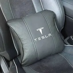 Подушка на підголівник з логотипом Tesla Екошкіра 3D Кольоровий лого Чорна-Чорний кант 1 шт