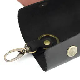 Подарунковий набір чоловічий в коробці Handycover №46 (чорний) ключниця, обкладинка на документи і паспорт - мініатюра 5