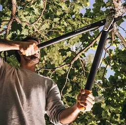 Великий контактний сучкоріз Fiskars PowerGear (L) L77 112580 (1000583) - мініатюра 4