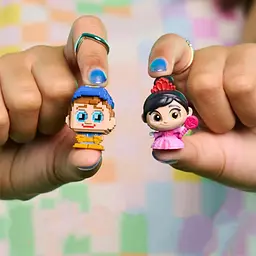 Ігровий набір DISNEY DOORABLES серії "Multi Peek" S12 - ВЕЛИКИЙ ПІКСЕЛЬНИЙ БУДИНОЧОК Disney Doorables 44856 - мініатюра 5