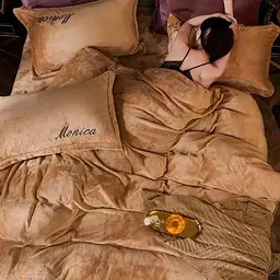 Постільна білизна євро з велюру Koloco Monika 20055 200х230 см бежева - мініатюра 2