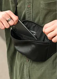 Чоловіча шкіряна сумка бананка Sambag Tirso PSO чорна 31 × 16 × 5 см (81119001m) - мініатюра 9