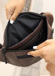 Жіноча сумка на пояс бананка Sambag Tirso Max шоколадна 38 × 17 × 6 см (80341020) - мініатюра 7