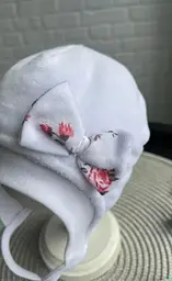 Утеплена весняна шапочка для новонародженої дівчинки Rose 0-3 міс. (35-38 см) Lari Білий - мініатюра 2