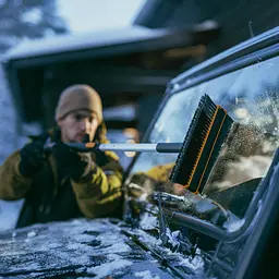 Щітка-скребок телескопічна поворотна Fiskars X-series™ (1078492) - мініатюра 9