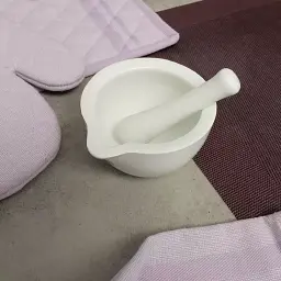 Ступка керамічна з товкачем KELA Paco, 10x6 см (10774) - мініатюра 4
