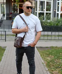 Чоловічий месенджер через плече 20х16х6, сумка планшетка для міста, барсетка для телефону, коричнева 60 см - мініатюра 9