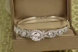 Браслет бенгл Xuping Jewelry Люміна від 17 см до 19 см сріблястий - мініатюра 2
