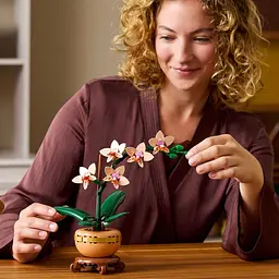 Конструктор LEGO Botanicals Міні орхідея 274 деталі (10343) - мініатюра 15