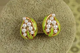 Сережки Xuping Jewelry Конвалія з перлинами і зеленою емаллю 1,5 см золотисті